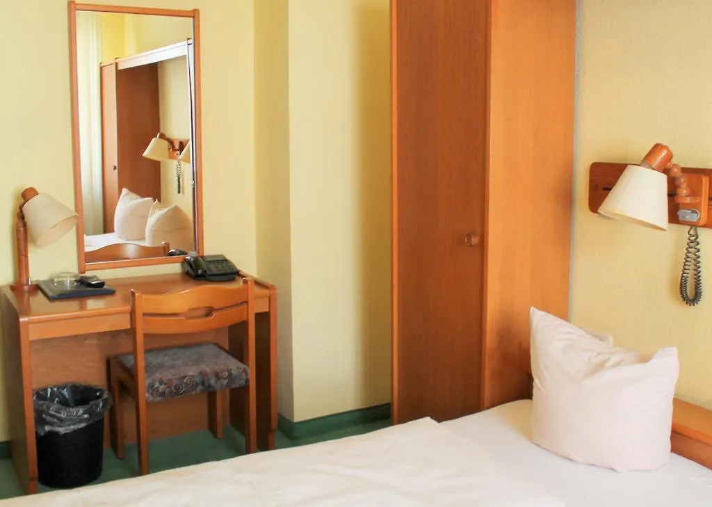 Drei Koenige Dom Hotel Cologne Germany